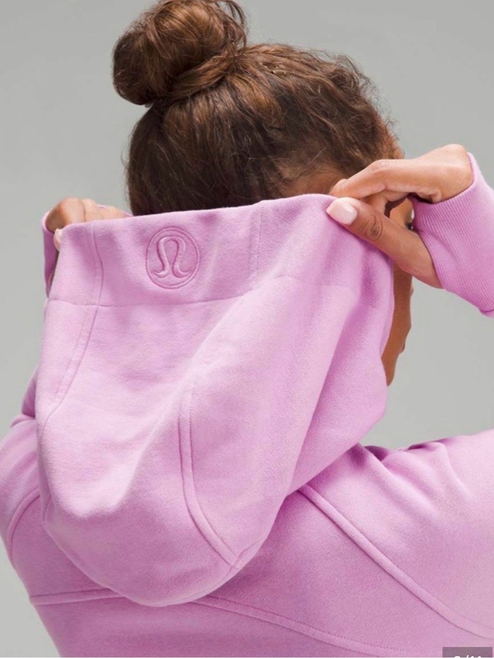 Lululemon Cropped Full-zip Scuba Hoodie in Dahlia Mauve - Picture 2 of 13